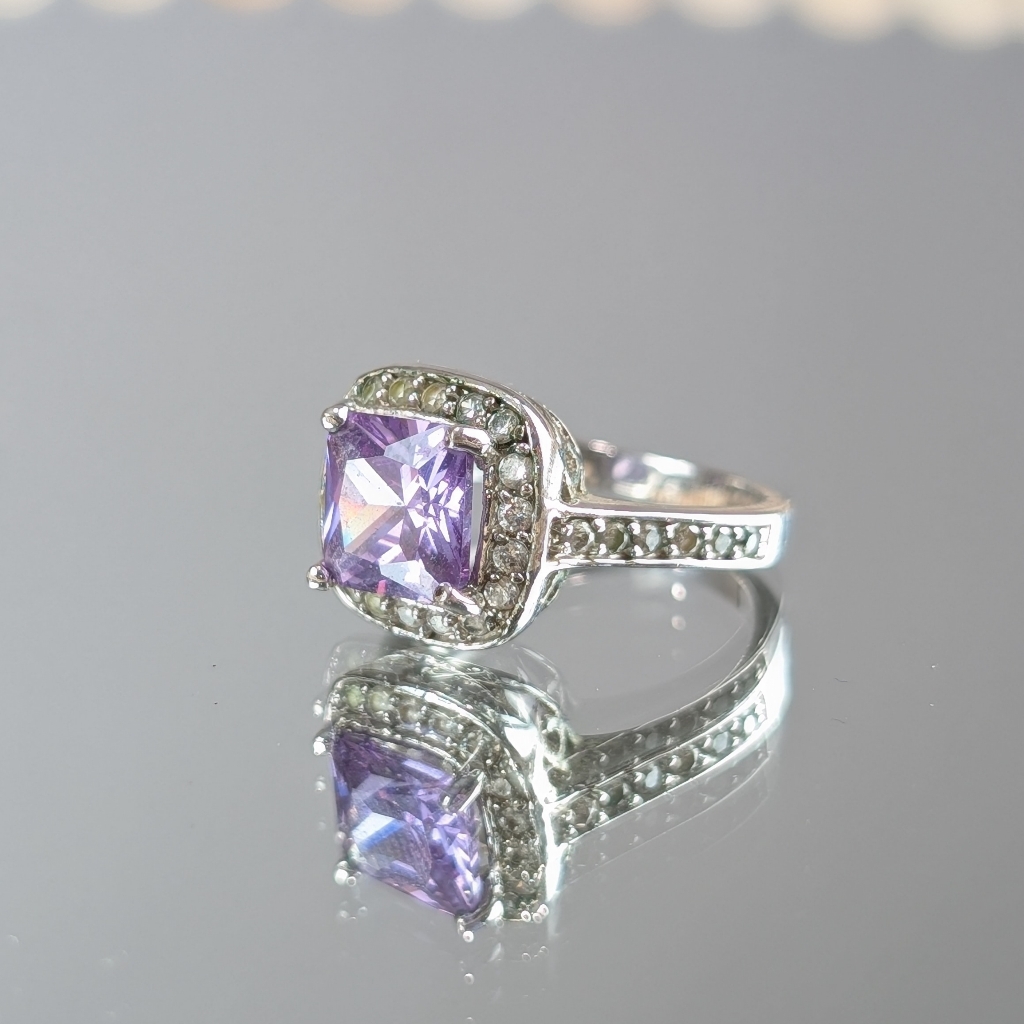Purple Cubic Zirconia Stone Silver Engagement Ring